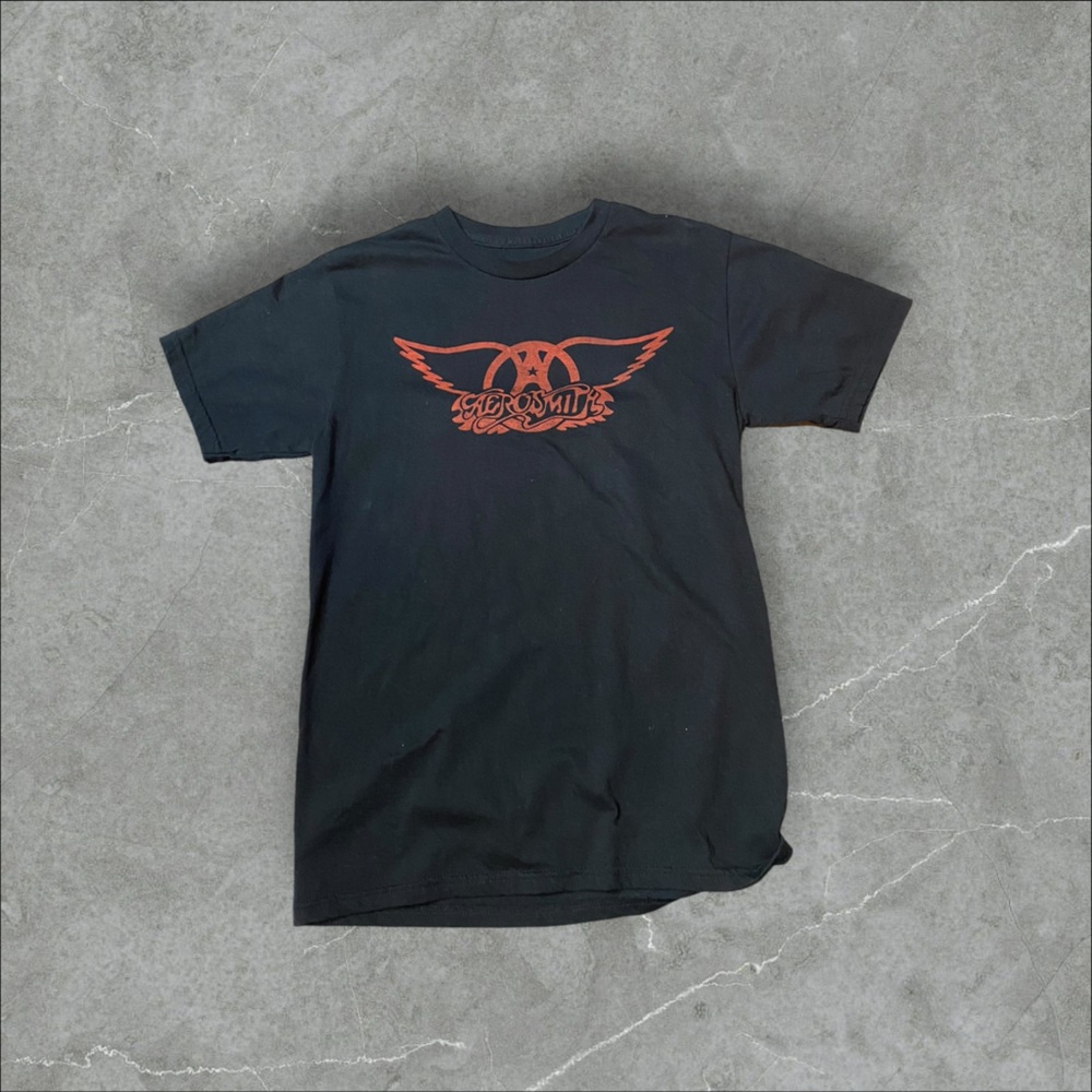 Aerosmith size small tee - Picture 2 of 6